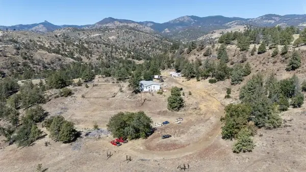 17626 Camp Creek Road, Hornbrook, CA 96044