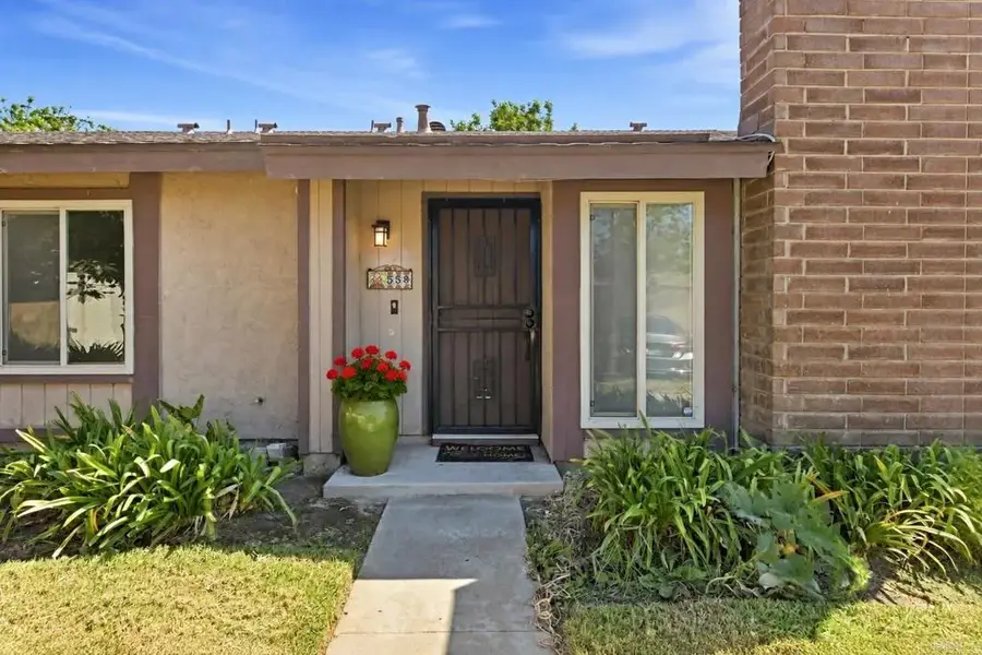554 Fruit Tree Way, Oceanside, CA 92058 - #2