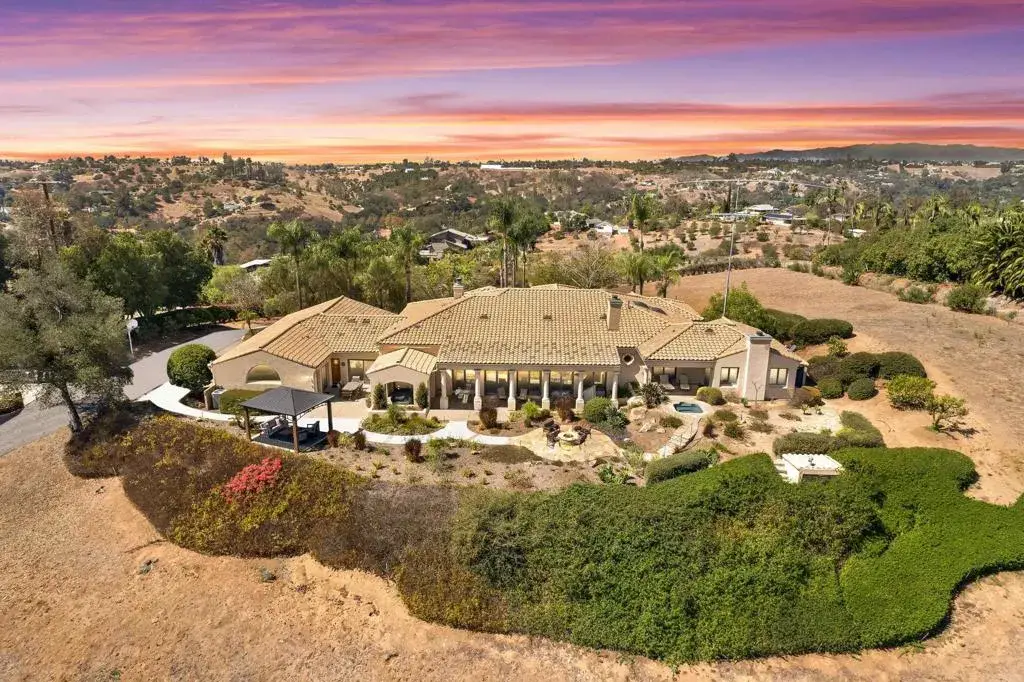 2258 Gird Rd, Fallbrook, CA 92028 - #1