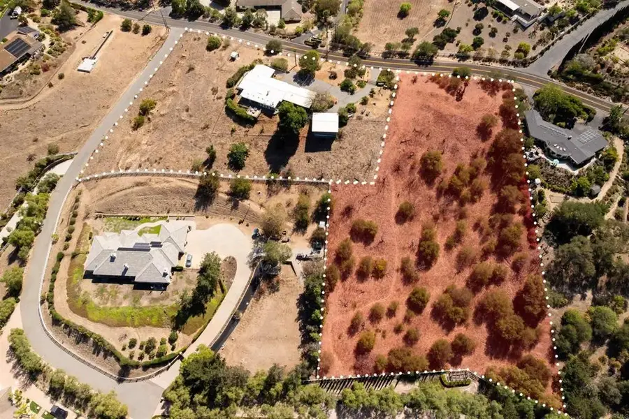 4880 San Jacinto Circle East, Fallbrook, CA 92028 - #2