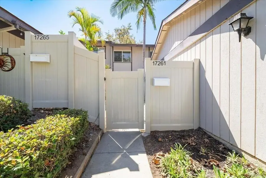 17261 Caminito Canasto, San Diego, CA 92127 - #3