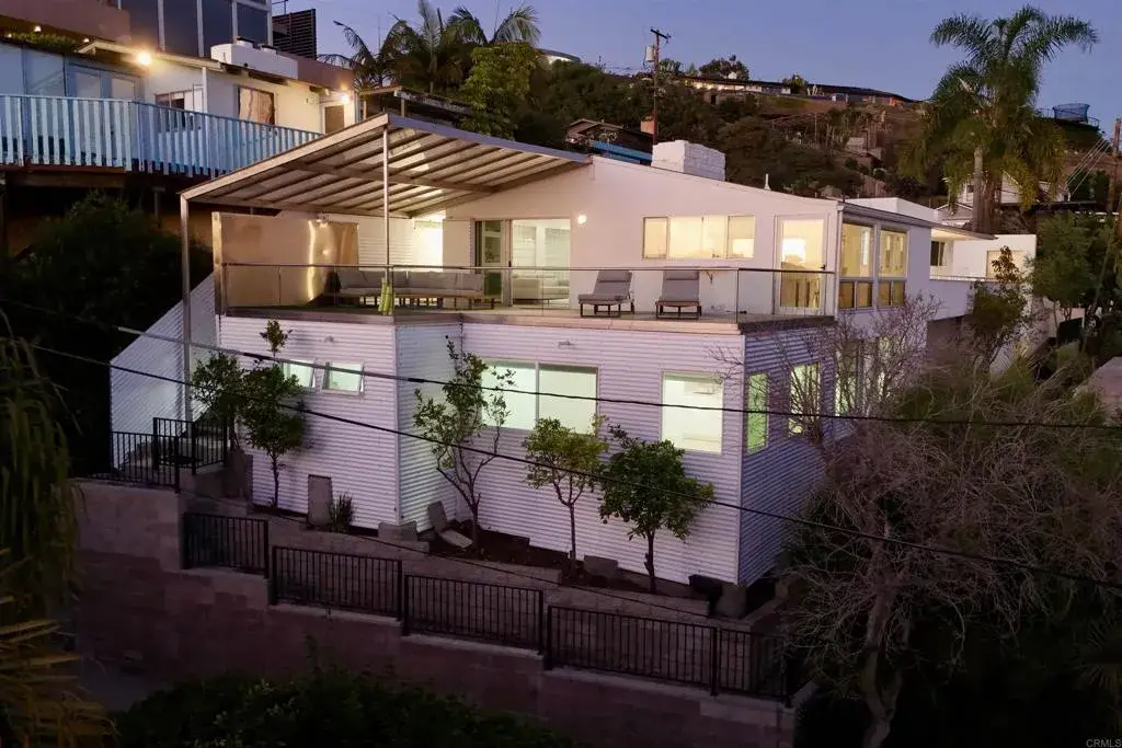 5628 Linda Rosa, La Jolla, CA 92037 - #1