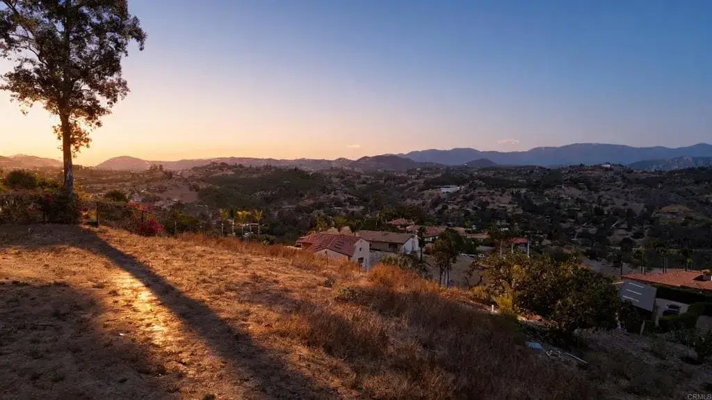 2437 Gracey Lane, Fallbrook, CA 92028 - #1