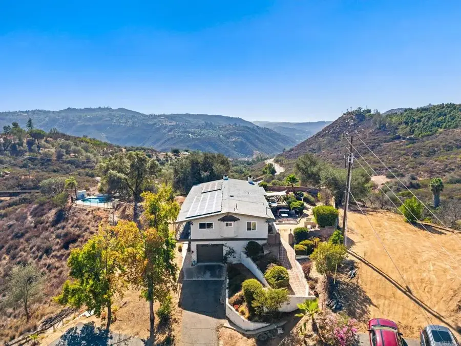 30126 Castlecrest Drive, Valley Center, CA 92082 - #3