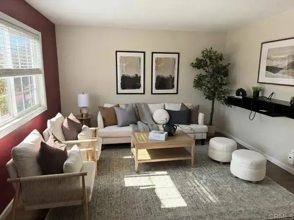 4658 Calle Del Palo, San Diego, CA 92057