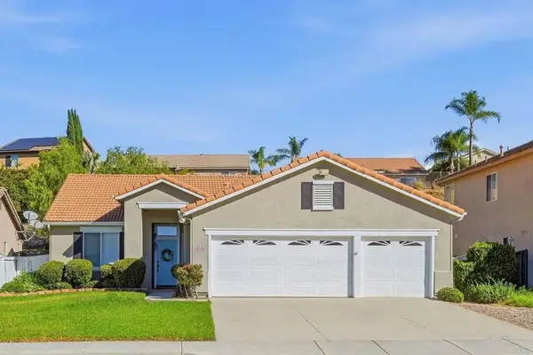 33012 Regina Drive, Temecula, CA 92592