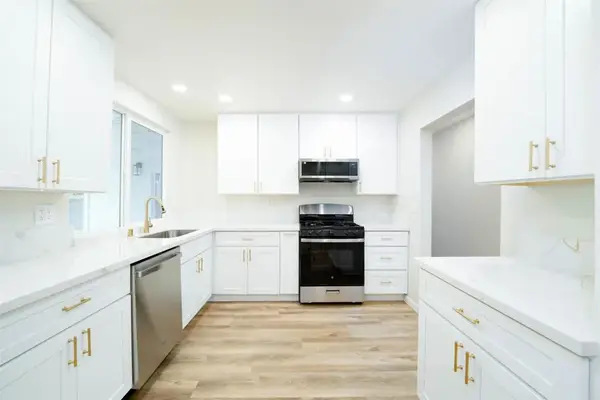 1758 Manor Drive, Vista, CA 92084