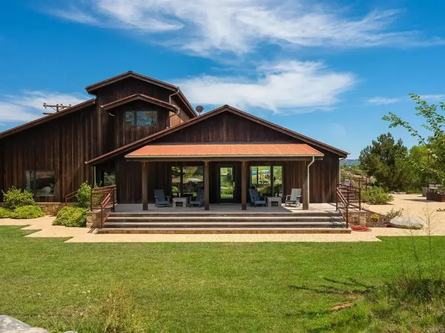 577 Sleeping Indian Rd, Oceanside, CA 92057 - #3