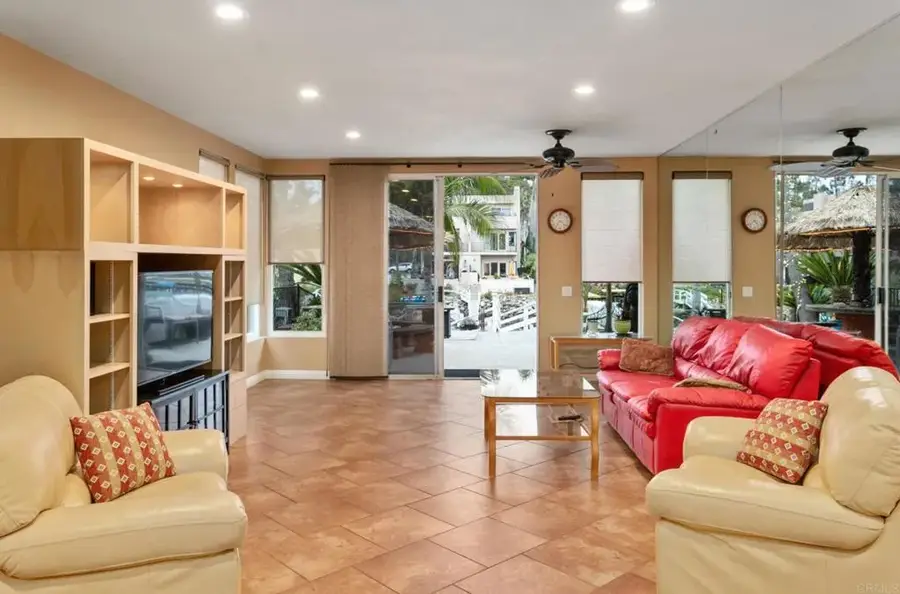 4617 Park Dr, Carlsbad, CA 92008 - #2