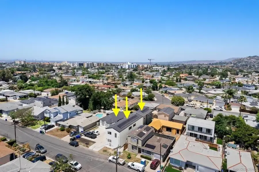 6250-6256 Stewart St, San Diego, CA 92115 - #2