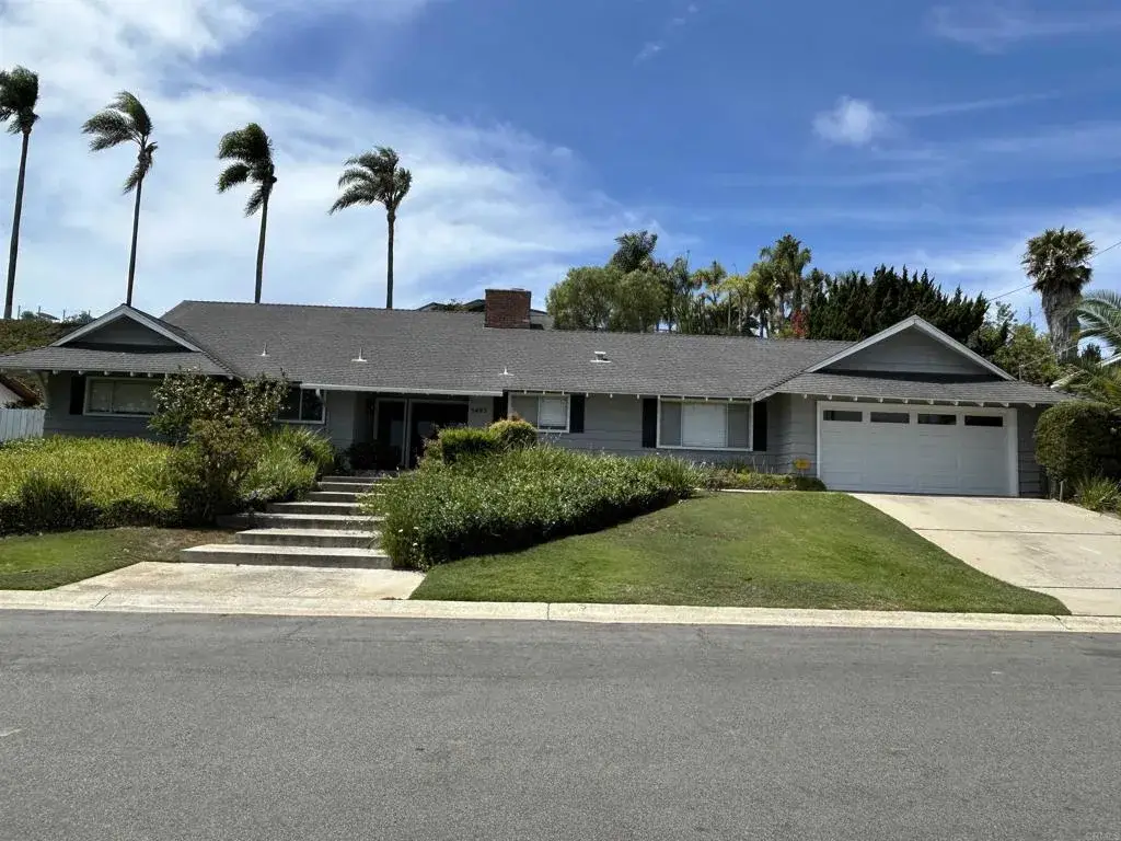 3495 Ridgecrest Dr., Carlsbad, CA 92008 - #1
