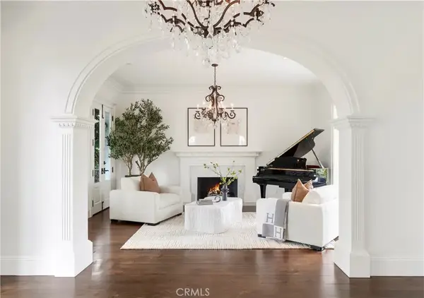 321 Fullerton Avenue, Newport Beach, CA 92663