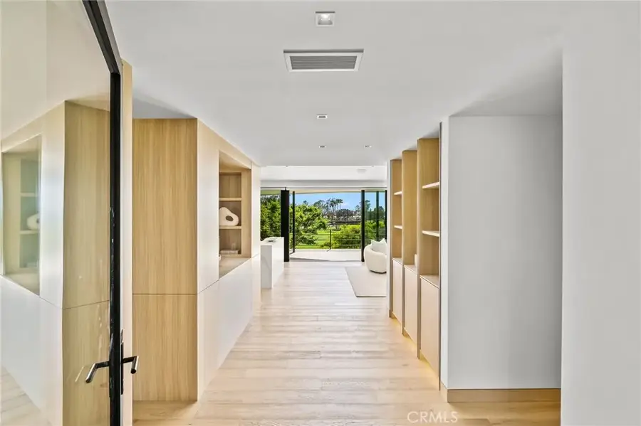 1075 Granville Drive, Newport Beach, CA 92660 - Image #3