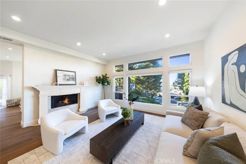 16 Lucerne, Newport Beach, CA 92660 - Image #1