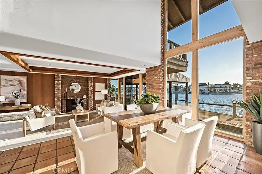 16611 Carousel Lane, Huntington Beach, CA 92649 - Image #2