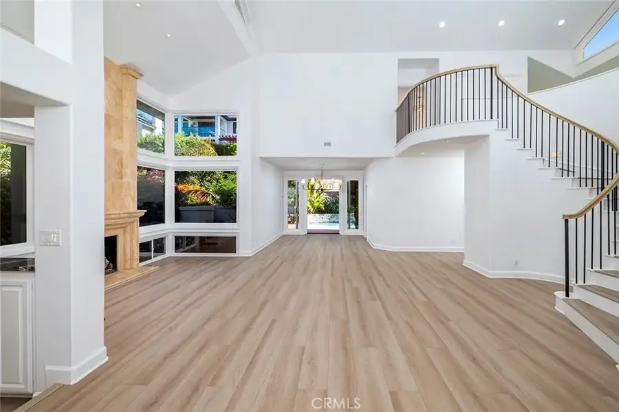 6 Harbor Pointe Drive, Corona Del Mar, CA 92625 - Image #3