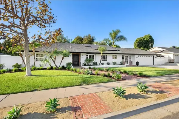 11891 Gladstone Drive, North Tustin, CA 92705