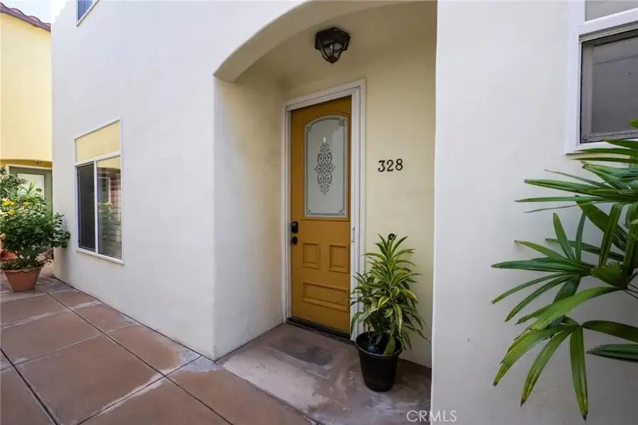 328 5th Street, Huntington Beach, CA 92648 - #2
