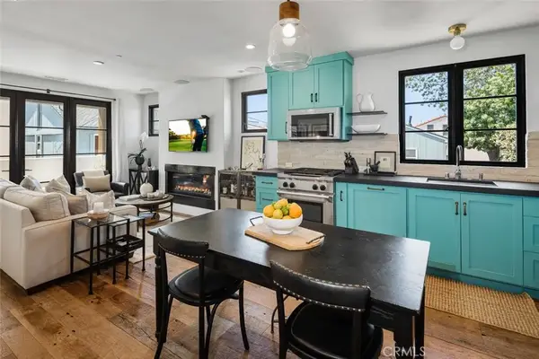 616 Narcissus #1/2, Corona Del Mar, CA 92625