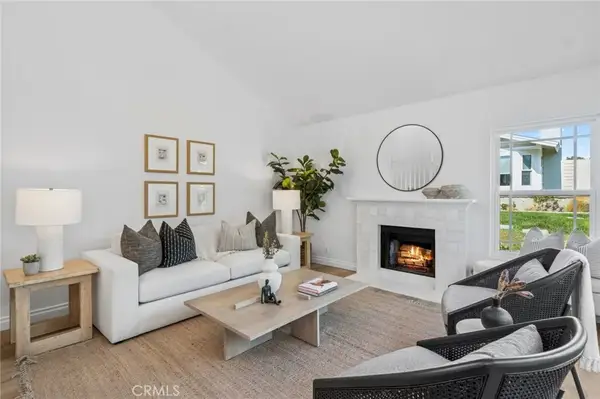 76 Racing Wind, Irvine, CA 92614