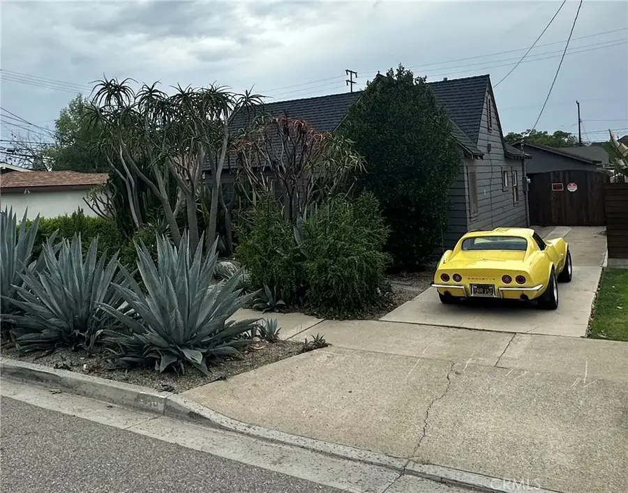 310 N Waverly, Orange, CA 92866 - Image #3