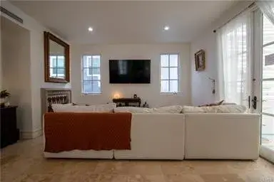 407 Goldenrod, Corona Del Mar, CA 92625 - Image #3