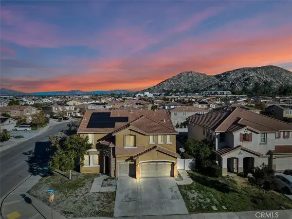 820 Volande Court, Perris, CA 92571