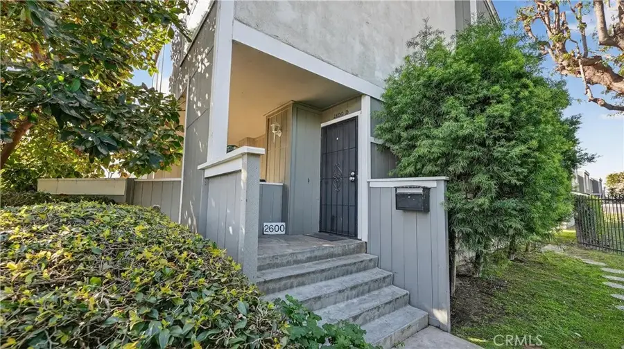 2600 W Segerstrom Avenue #D, Santa Ana, CA 92704 - #3