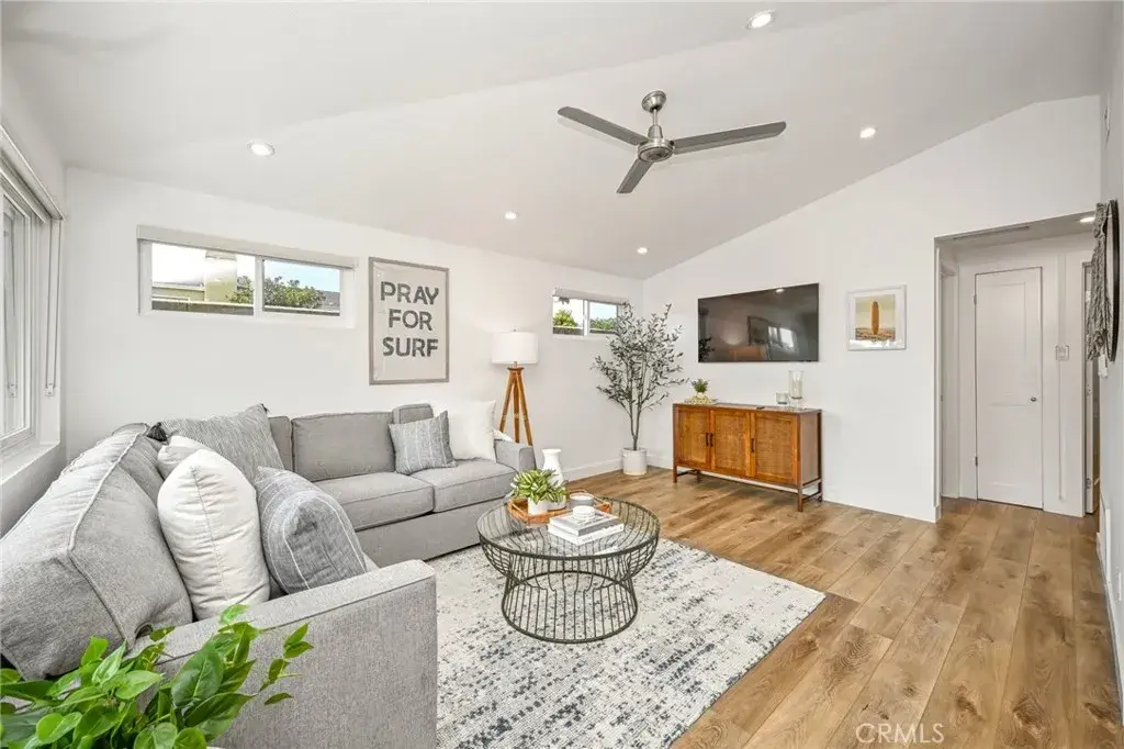 205 42nd Street, Newport Beach, CA 92663 - Image #1