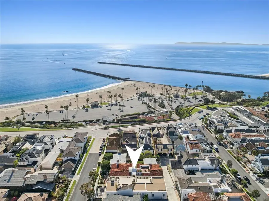 213 Jasmine, Corona Del Mar, CA 92625 - Image #2