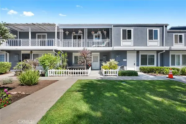 115 Morristown, Costa Mesa, CA 92626