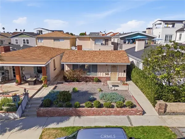 429 Carnation Avenue, Corona Del Mar, CA 92625