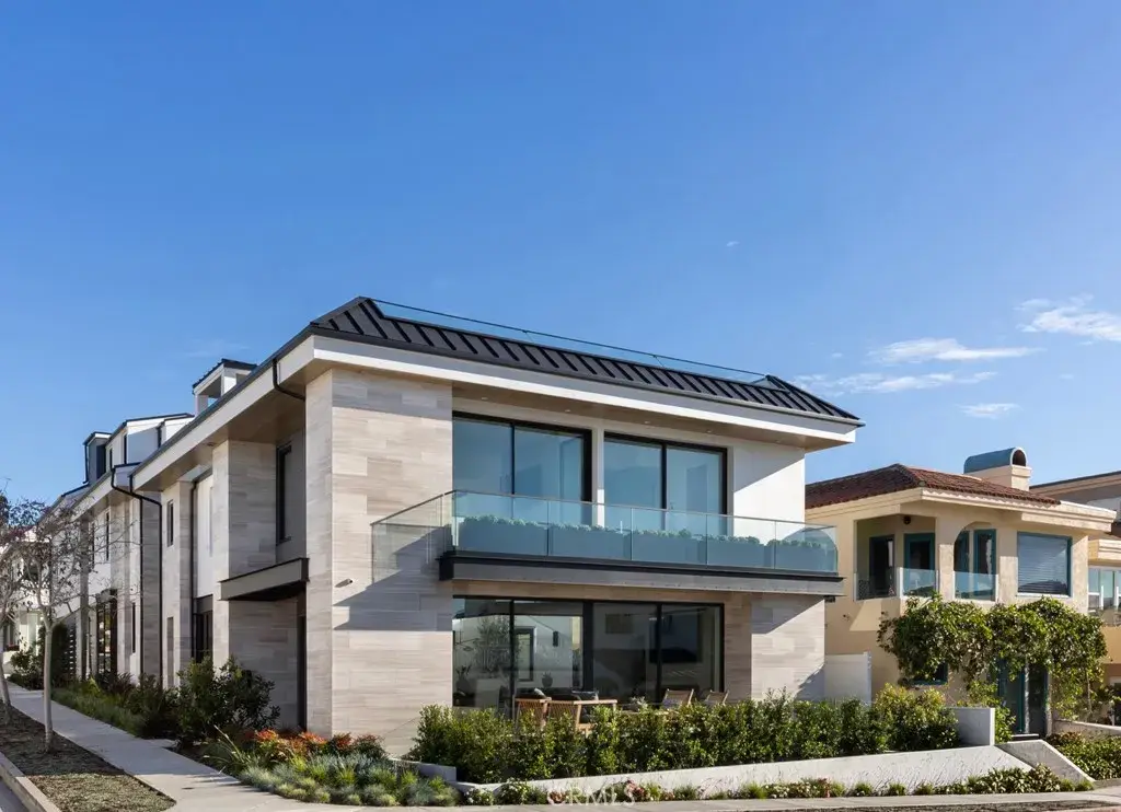 220 Carnation Avenue, Corona Del Mar, CA 92625 - #1