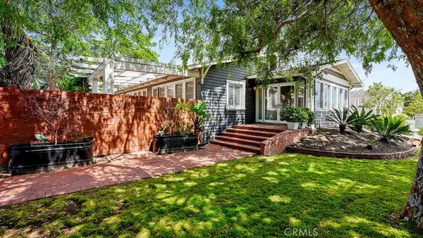 2197 Santa Ana Avenue, Costa Mesa, CA 92627