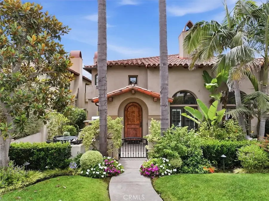 3305 Clay Street, Newport Beach, CA 92663 - #2
