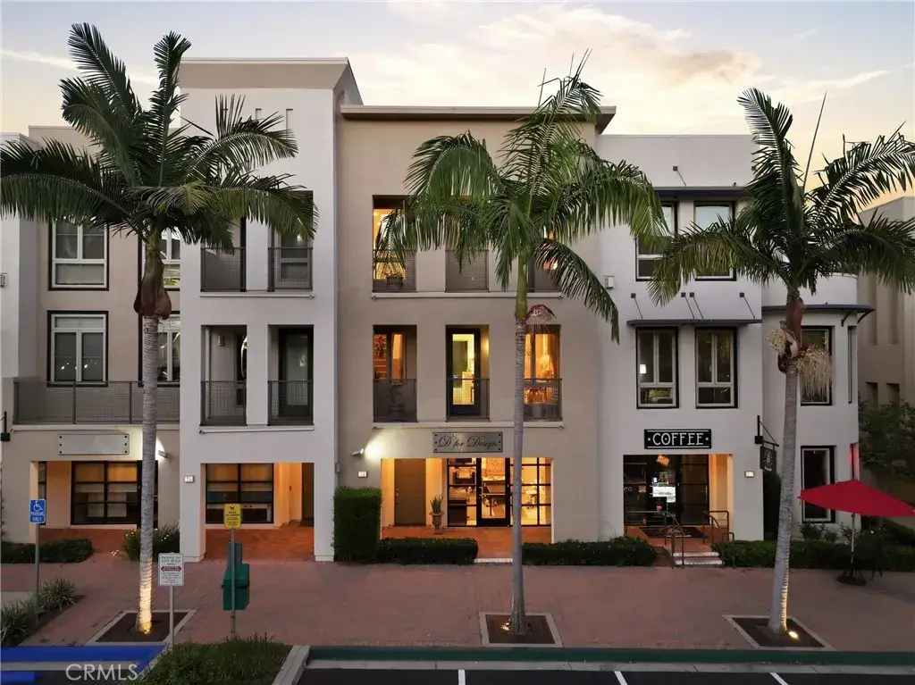 23 Vantis, Aliso Viejo, CA 92656 - #1