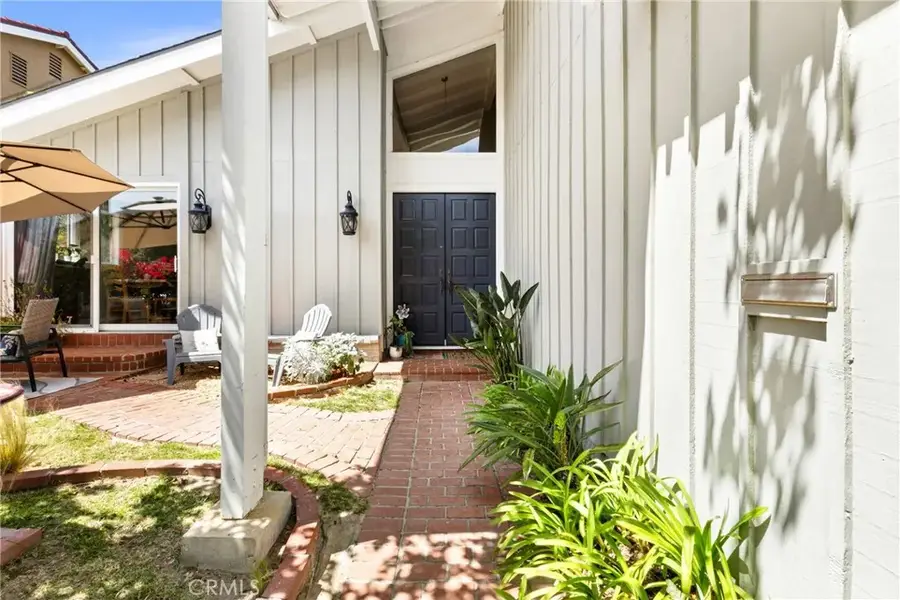 6541 Segovia, Huntington Beach, CA 92647 - #2