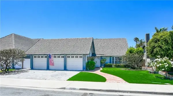 22131 Wood Island, Huntington Beach, CA 92646