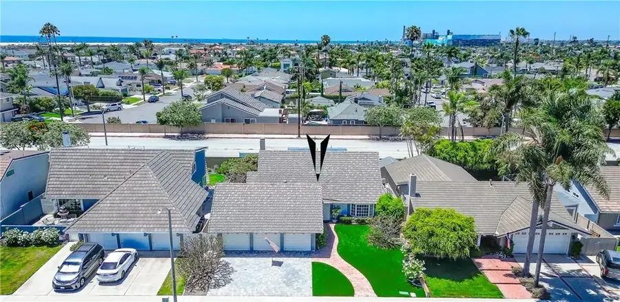 22131 Wood Island, Huntington Beach, CA 92646 - #3