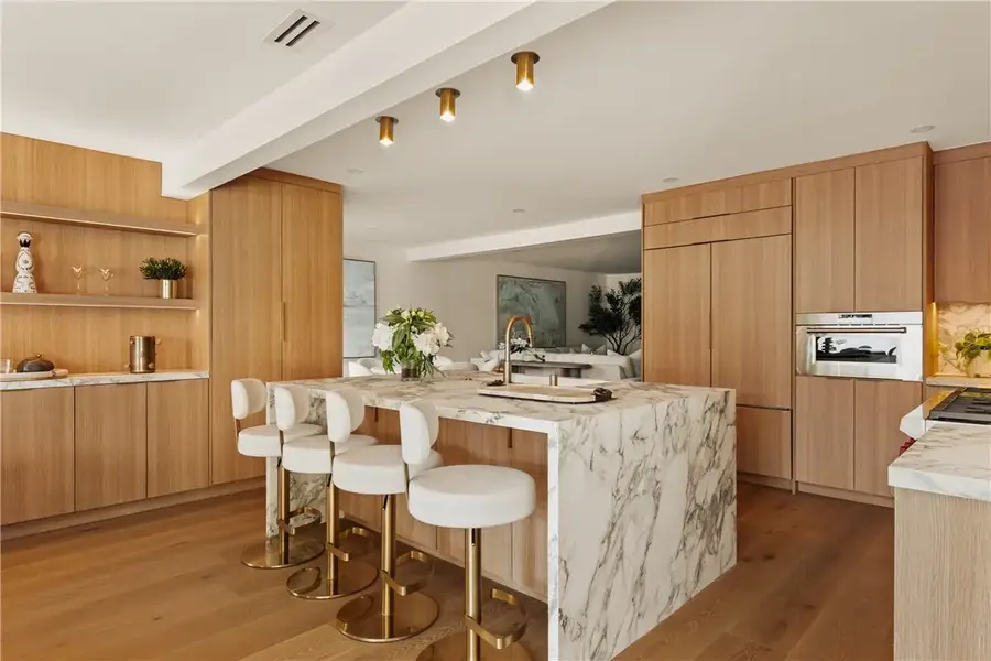 10 Shoal Drive, Corona Del Mar, CA 92625 - #3