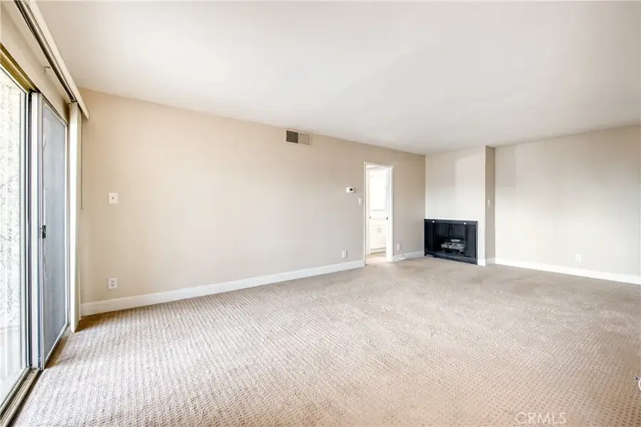 277 Pleasant Street #206, Pasadena, CA 91101 - #3