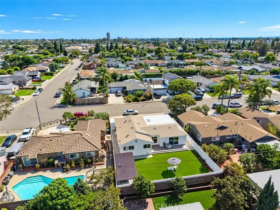674 Senate Street, Costa Mesa, CA 92627 - #3
