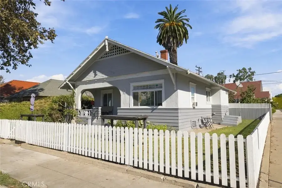 421 E Walnut, Santa Ana, CA 92701 - #2