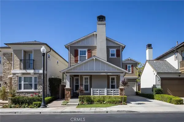 17281 Osterville Lane, Huntington Beach, CA 92649