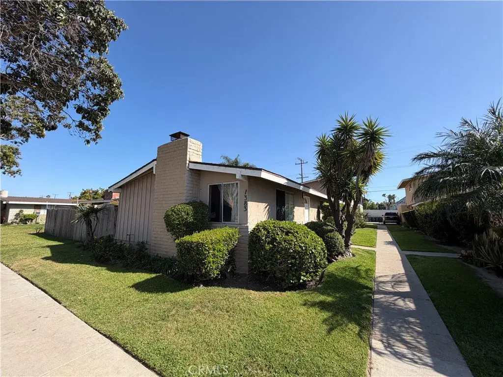 1383 Baker, Costa Mesa, CA 92626 - #1