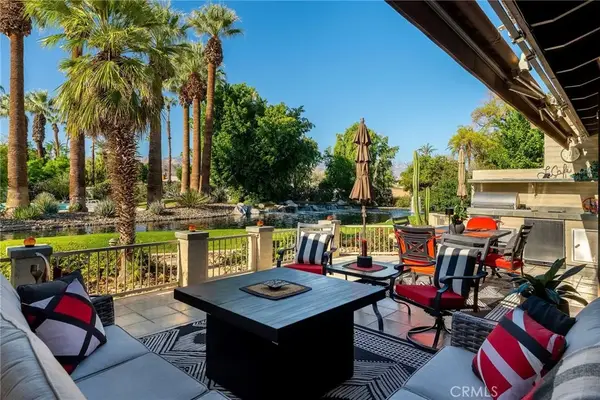 67 Laredo Lane, Palm Desert, CA 92211
