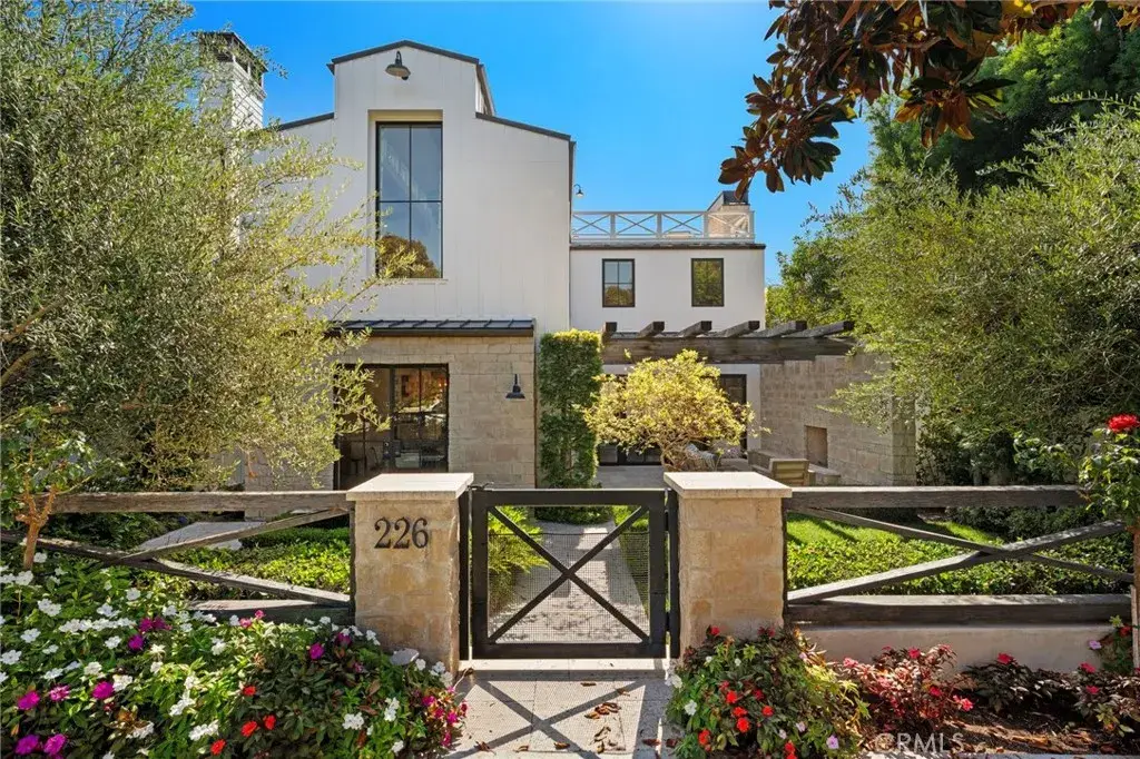 226 Poinsettia Avenue, Corona Del Mar, CA 92625 - #1