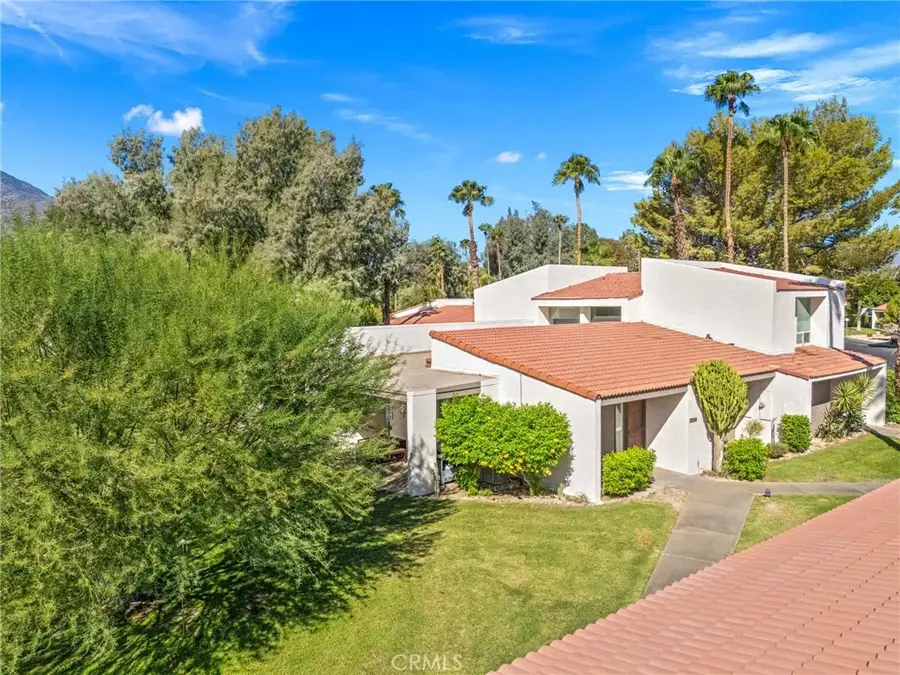 2521 Whitewater Club Dr, Palm Springs, CA 92262 - #3