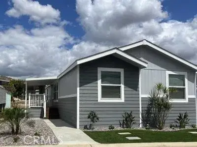 4000 Pierce #124, Riverside, CA 92505