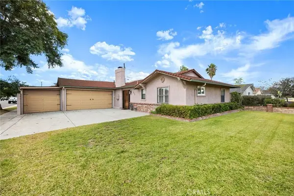 986 Post, Costa Mesa, CA 92626
